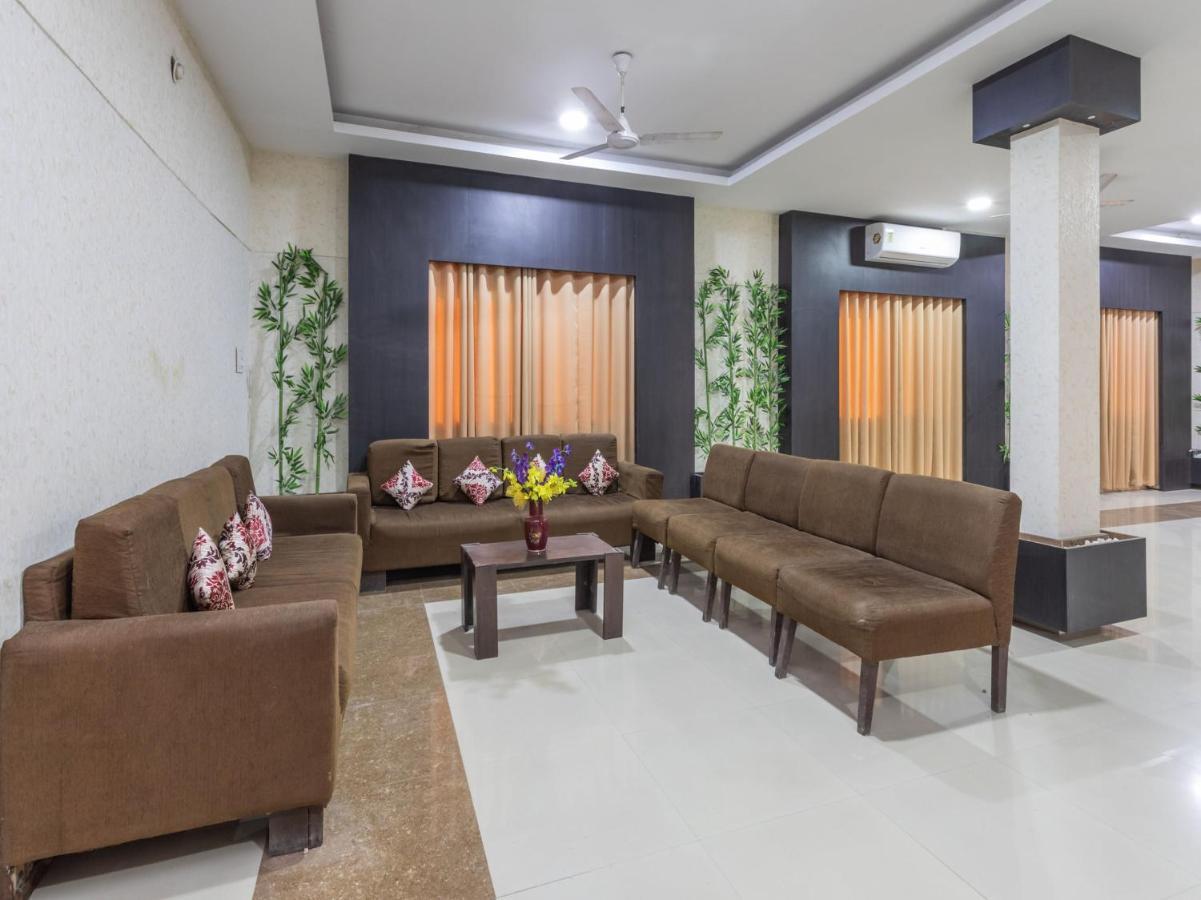 Oyo 72937 Hotel Tyagraj Agra  Exterior photo